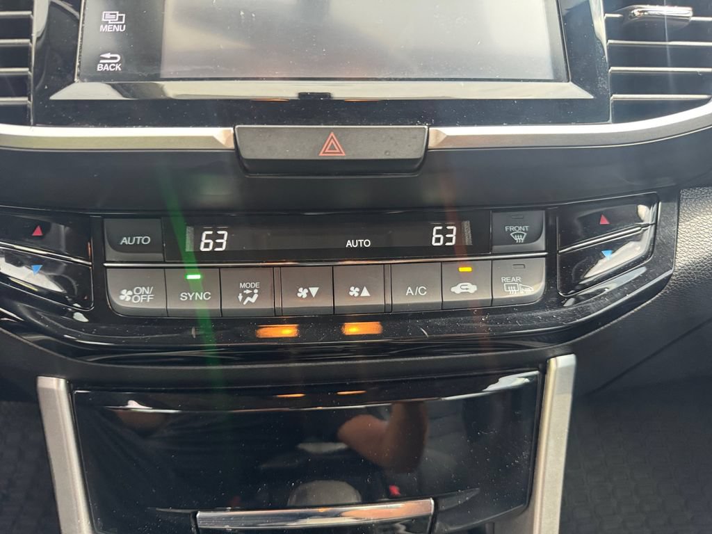 Used 2017 Honda Accord EX-L image 21