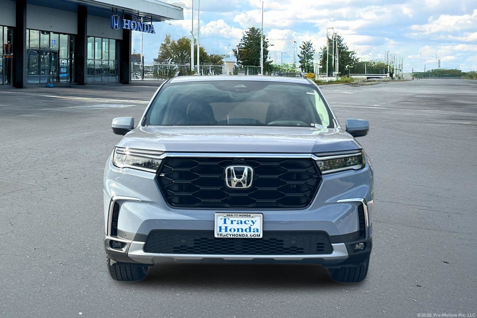 New 2025 Honda Pilot Elite image 9