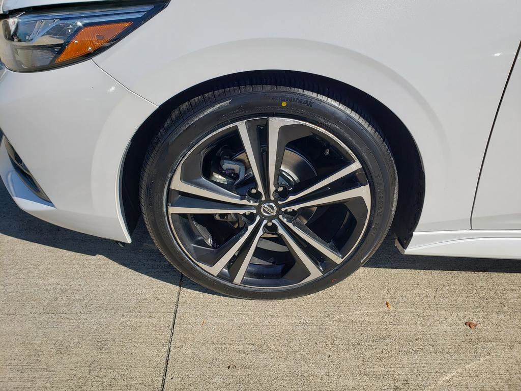 Certified 2021 Nissan Sentra SR w/ Trunk Package image 45