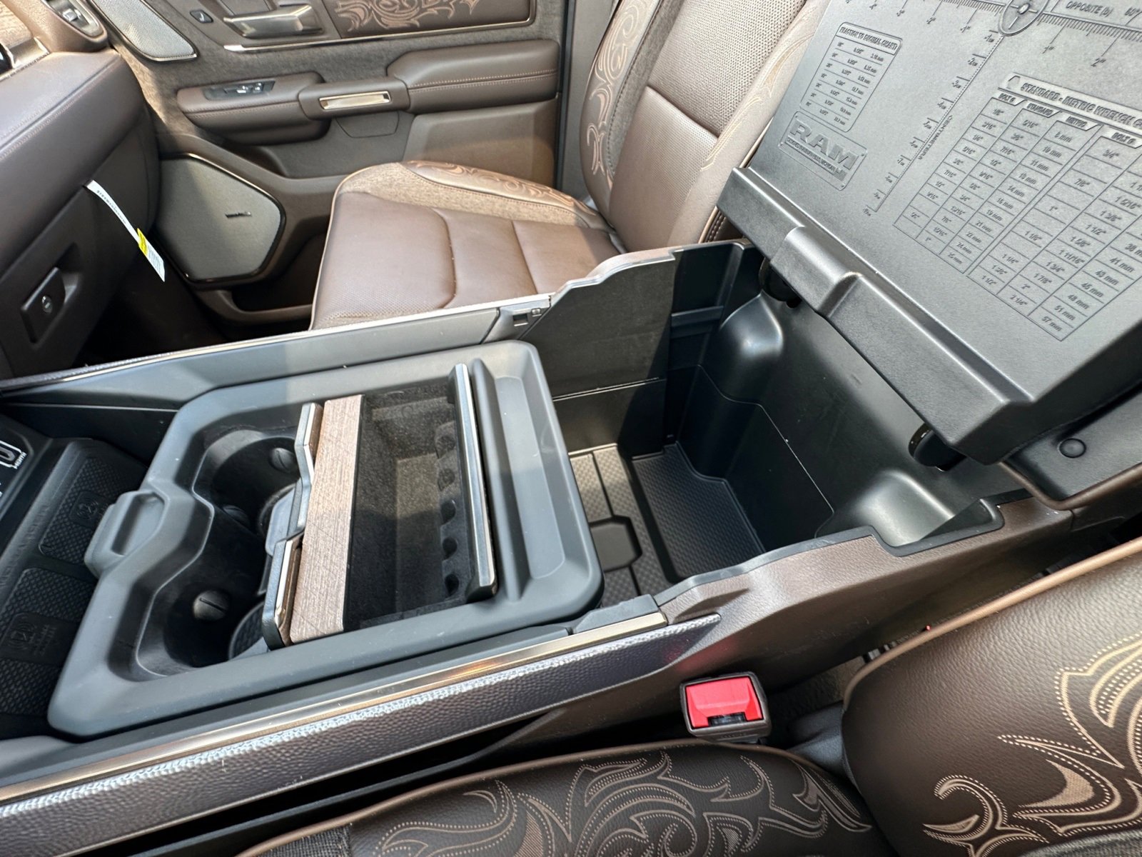 New 2025 RAM 1500 Limited image 38
