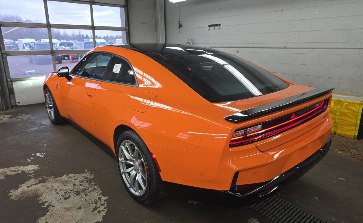 Used 2024 Dodge Charger Daytona Scat Pack w/ Plus Group image 6