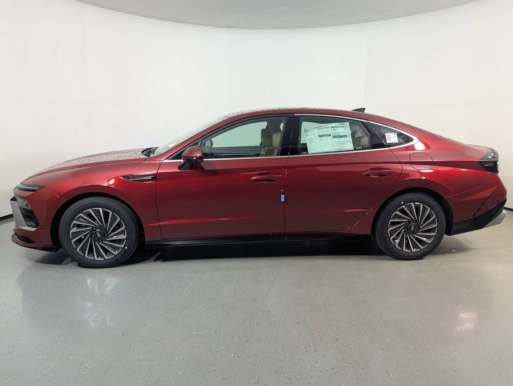 New 2026 Hyundai Sonata Limited FWD image 4