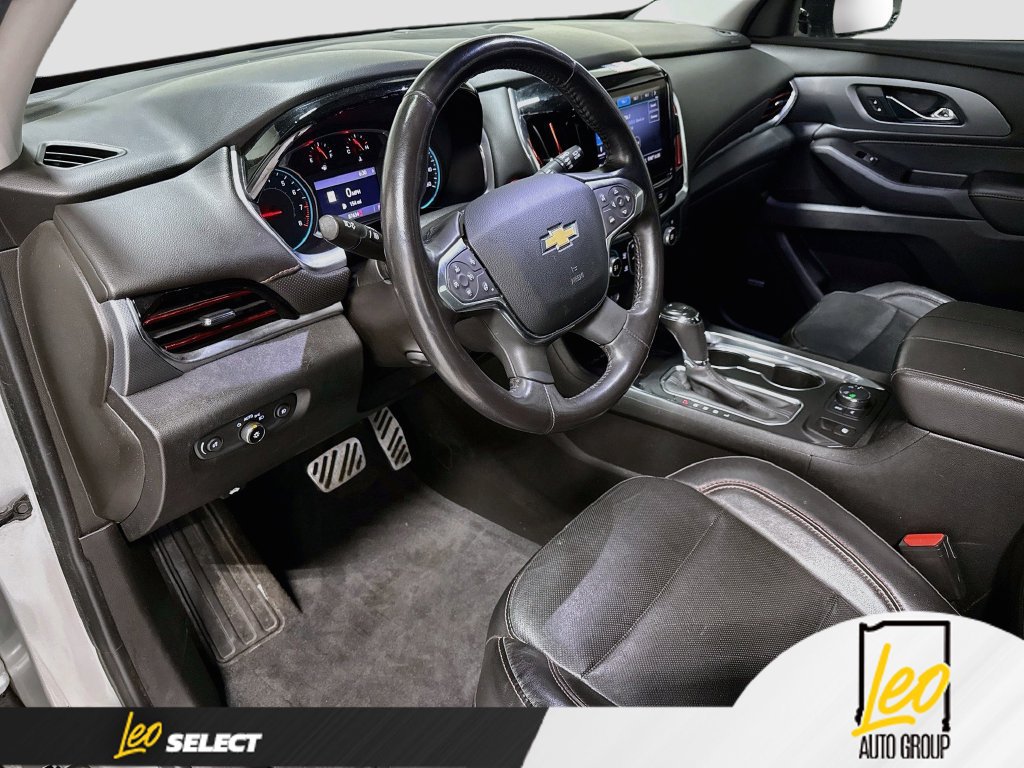 Used 2020 Chevrolet Traverse Premier w/ Redline Edition AWD/4WD image 12