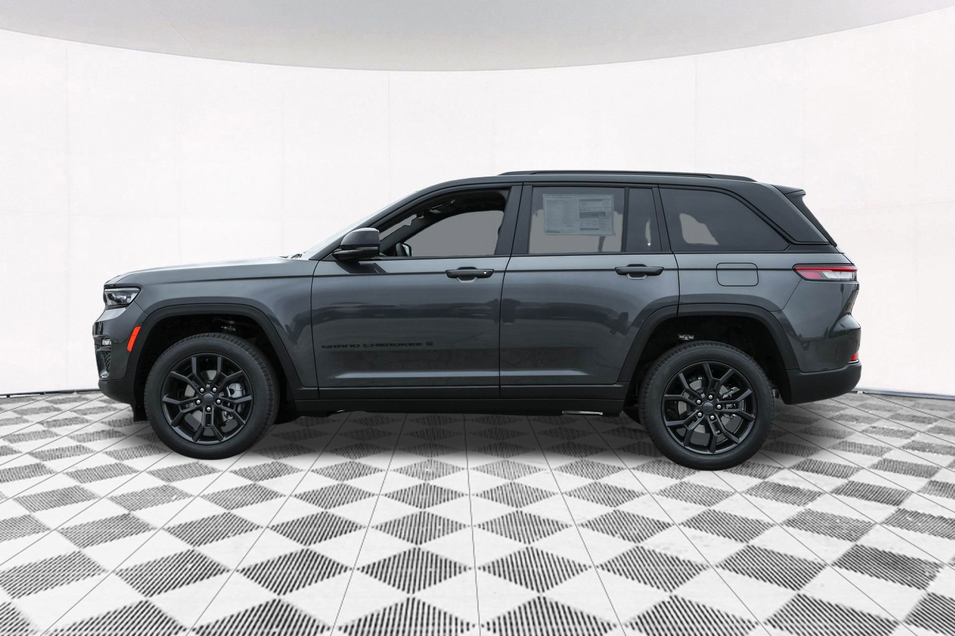 New 2025 Jeep Grand Cherokee Limited image 20