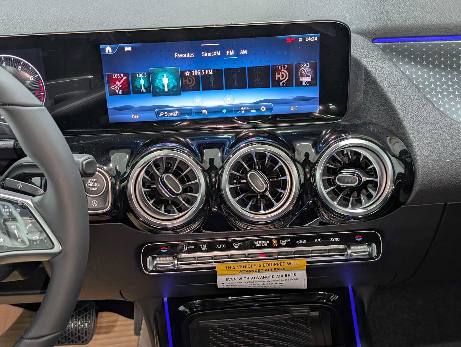 New 2026 Mercedes-Benz GLA 250 4MATIC image 17