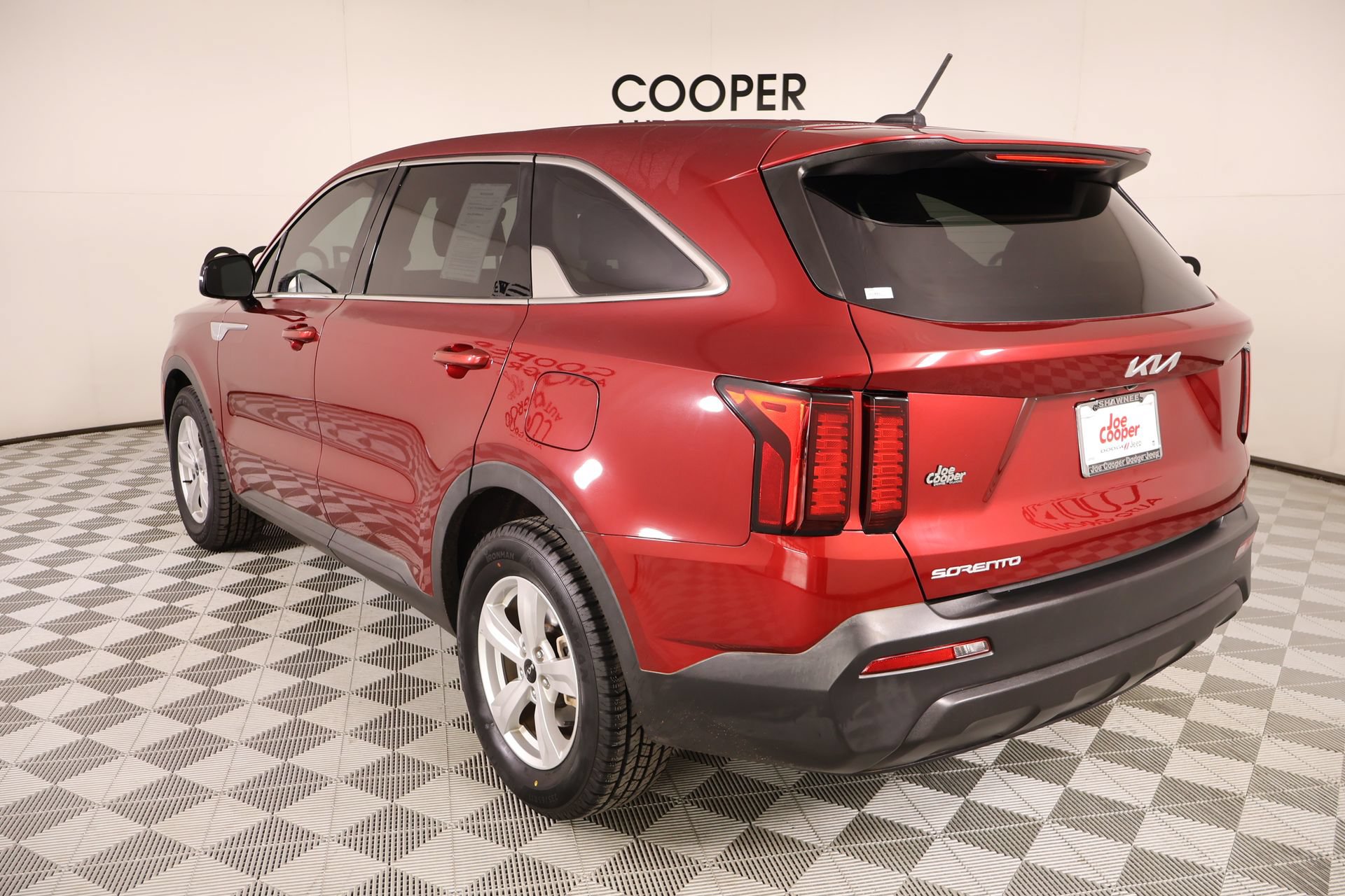 Used 2023 Kia Sorento LX FWD image 22
