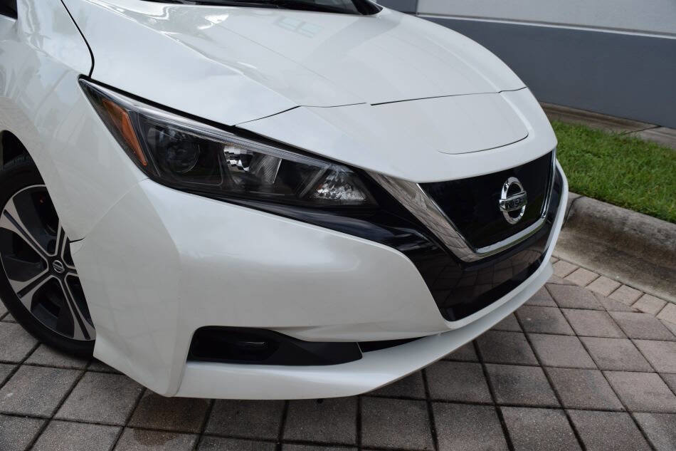 Used 2022 Nissan Leaf SV image 8