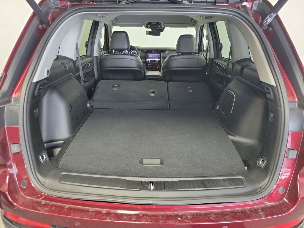 Used 2023 Jeep Grand Cherokee Limited w/ Luxury Tech Group II AWD/4WD image 29