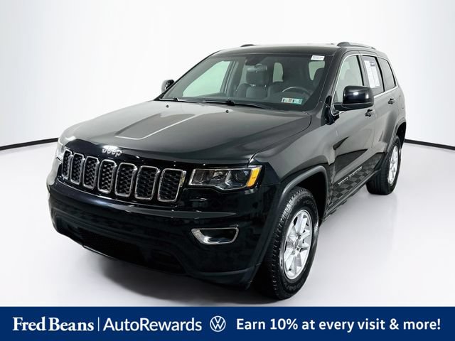 Used 2019 Jeep Grand Cherokee Laredo AWD/4WD image 3