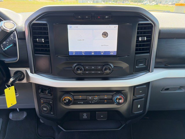 Used 2021 Ford F150 XLT AWD/4WD image 16