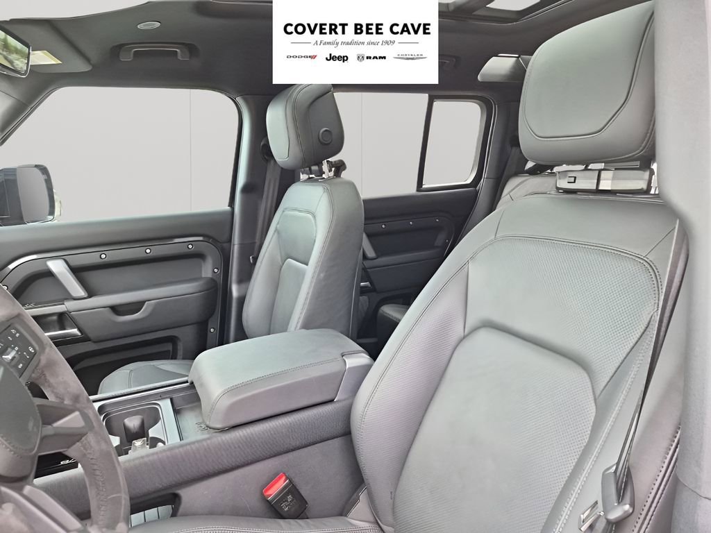 Used 2024 Land Rover Defender 110 Carpathian Edition image 31