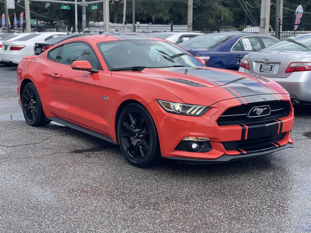 Used 2015 Ford Mustang GT Premium w/ Equipment Group 401A RWD image 19