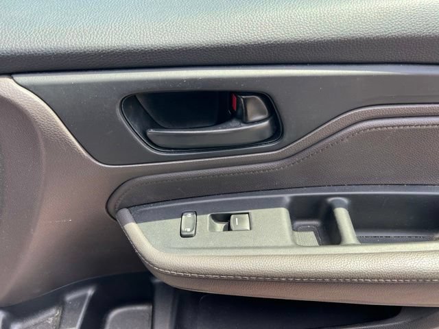 Used 2018 Honda Odyssey EX-L image 37
