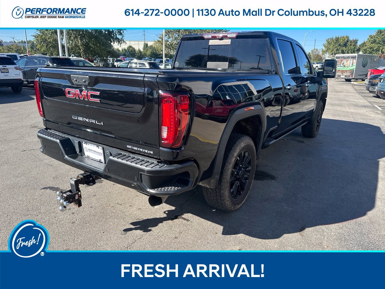 Used 2021 GMC Sierra 2500 Denali w/ Denali Black Diamond Edition AWD/4WD image 4