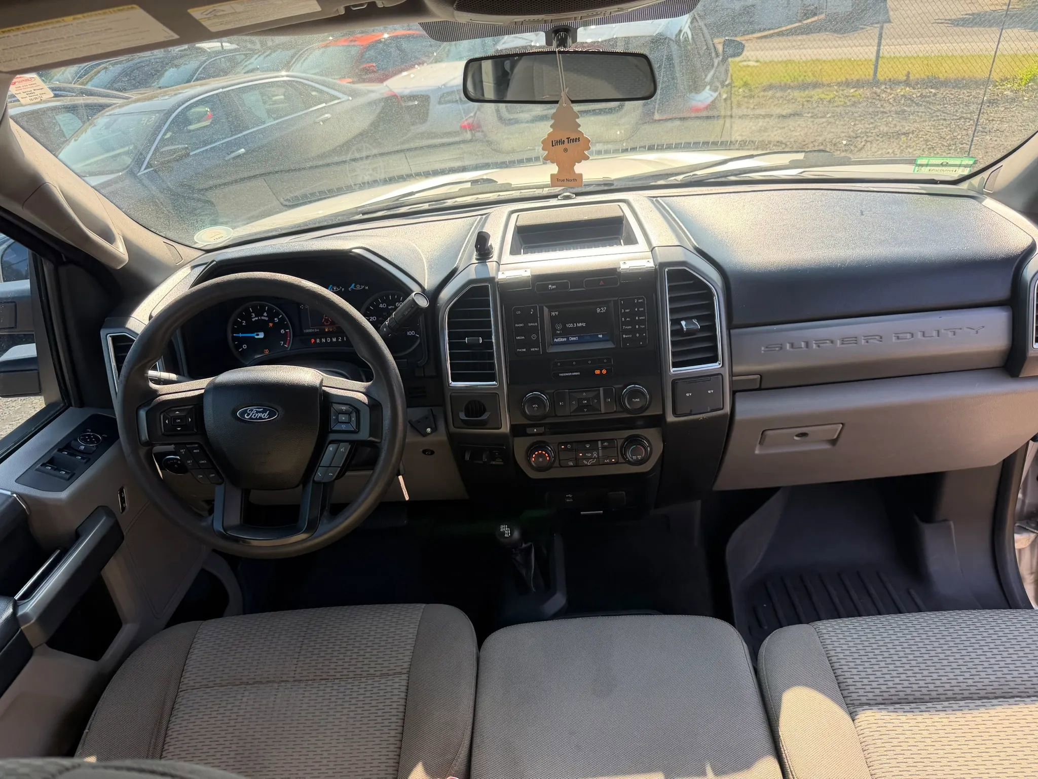 Used 2017 Ford F250 XLT AWD/4WD image 33
