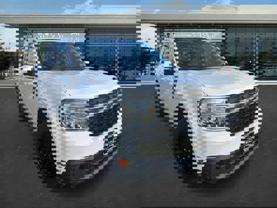 Used 2022 Ford Maverick Lariat w/ Equipment Group 500A Standard image 2