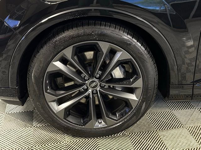 Used 2025 Audi Q7 3.0T Premium Plus image 15