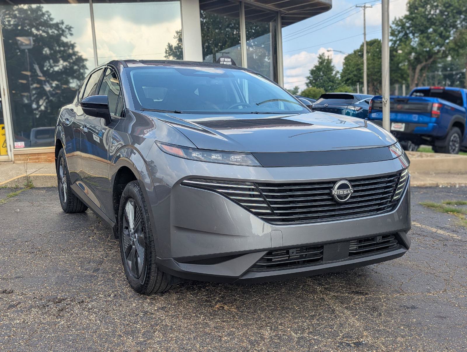 Used 2025 Nissan Murano SL w/ Cargo Package