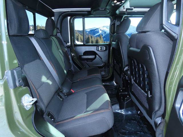 Used 2023 Jeep Gladiator Mojave w/ Cold Weather Group image 22