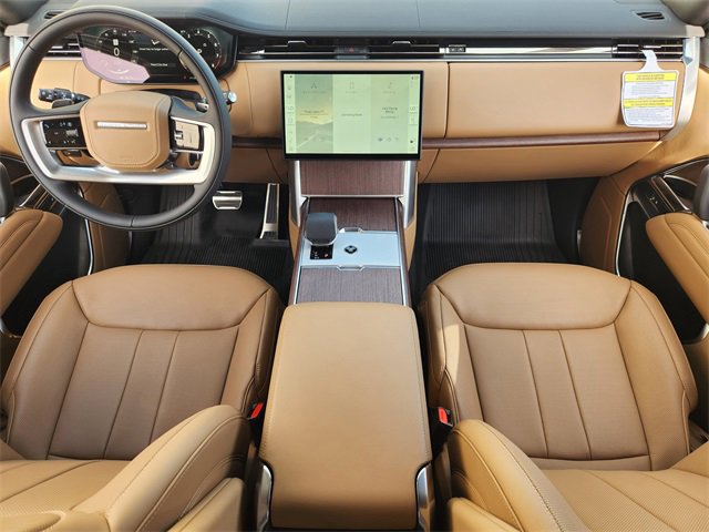New 2025 Land Rover Range Rover SE image 19