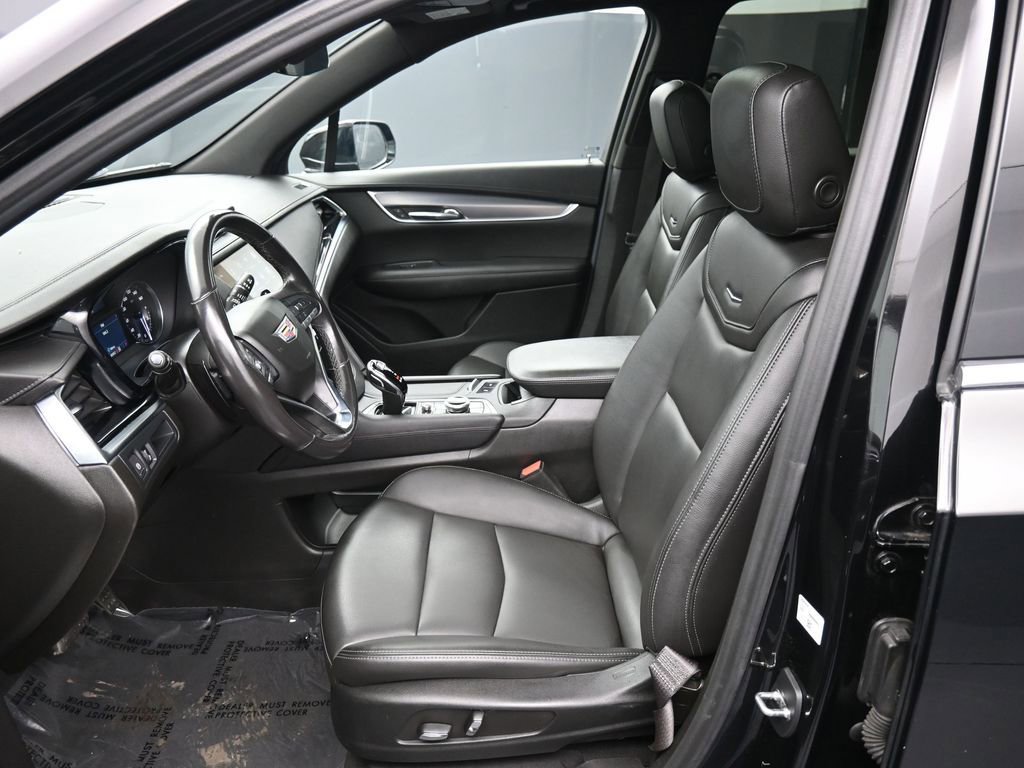 Used 2023 Cadillac XT6 Luxury image 19