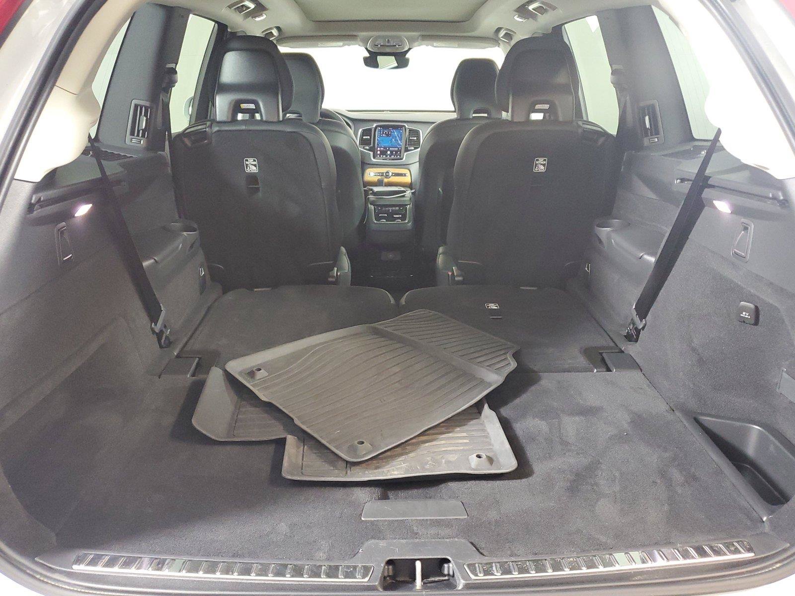 Certified 2023 Volvo XC90 B6 Plus w/ Protection Package AWD/4WD image 9