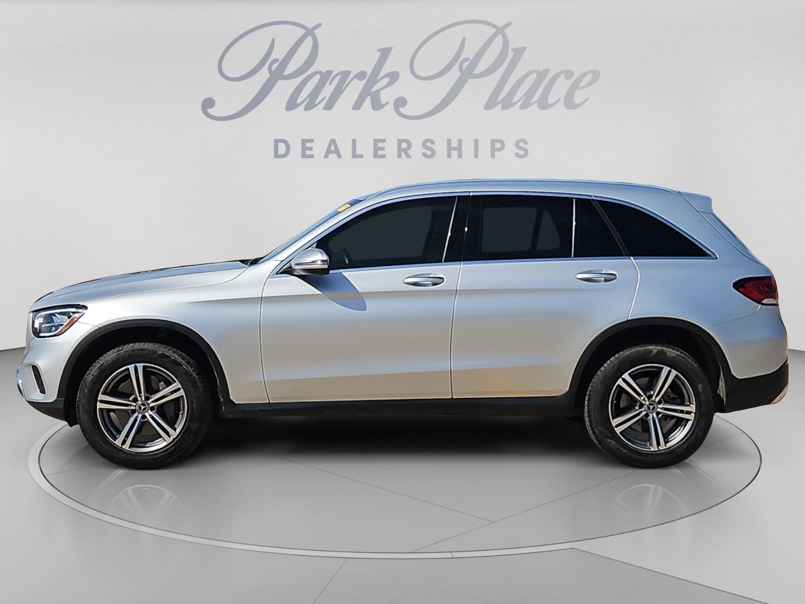Certified 2020 Mercedes-Benz GLC 300 image 2