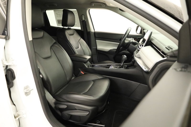 Used 2022 Jeep Compass Limited image 34