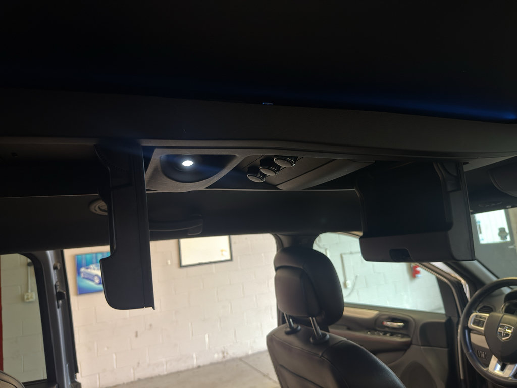 Used 2019 Dodge Grand Caravan GT FWD image 24