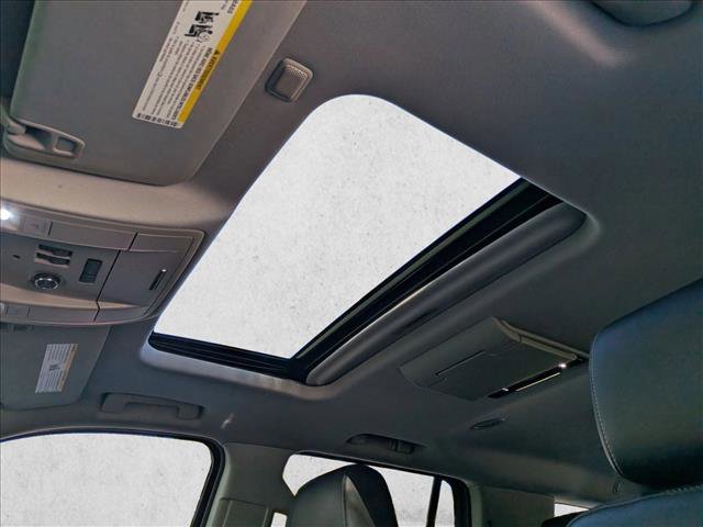 Used 2016 Chevrolet Tahoe LTZ image 16