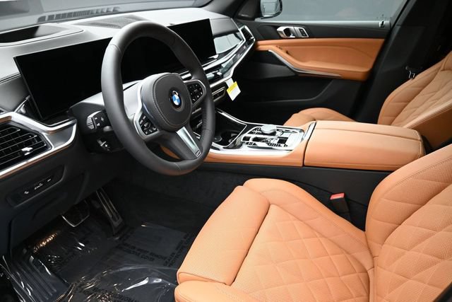 New 2026 BMW X5 xDrive40i w/ M Sport Package AWD/4WD image 19
