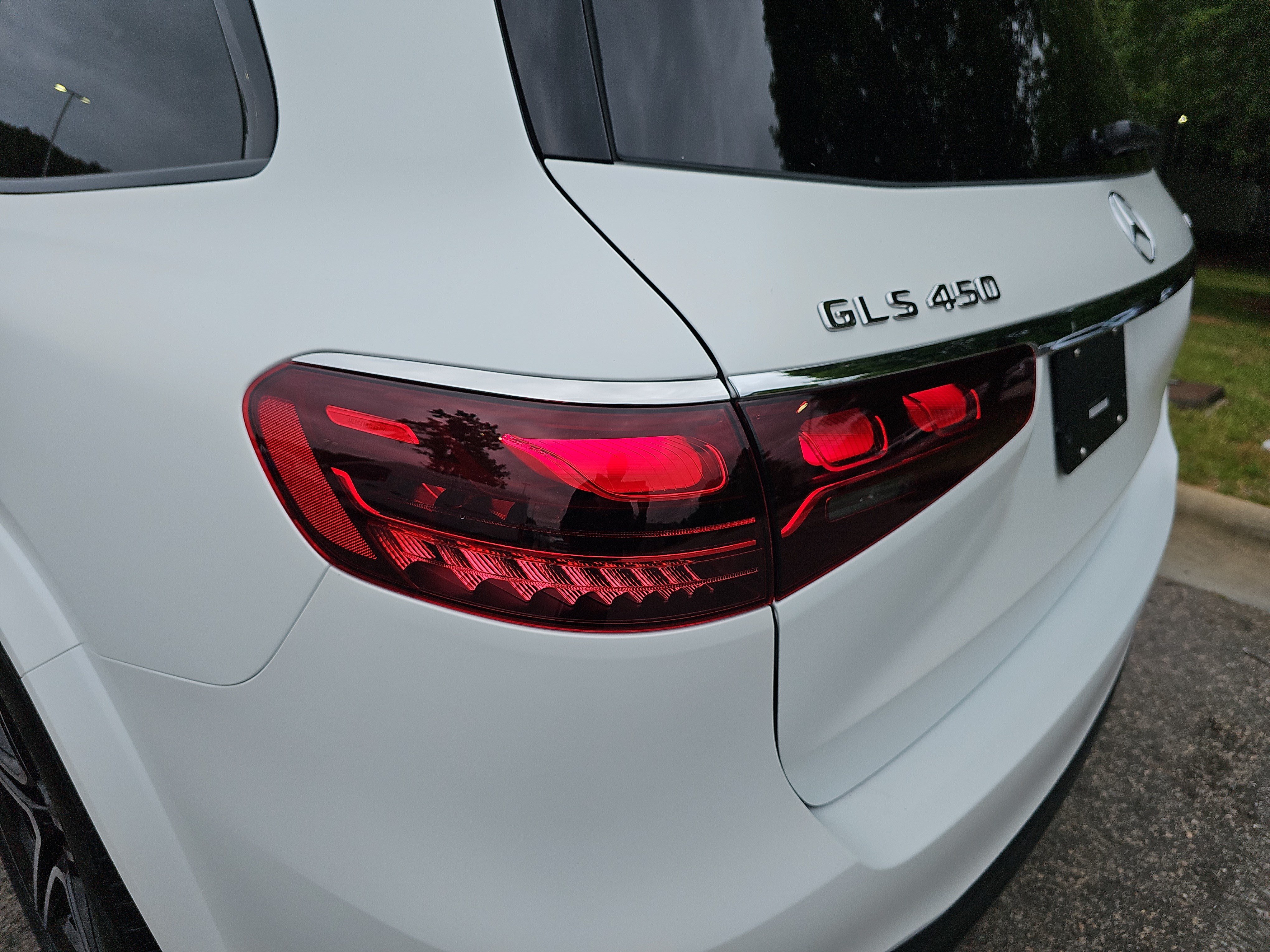 New 2026 Mercedes-Benz GLS 450 4MATIC image 35