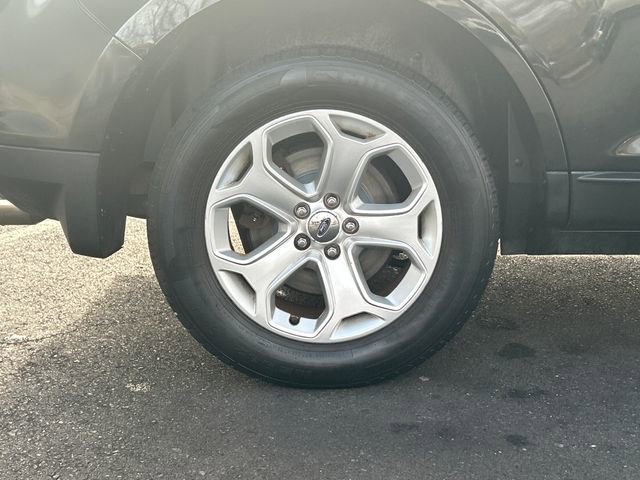Used 2011 Ford Edge Limited w/ Driver Entry Pkg image 27
