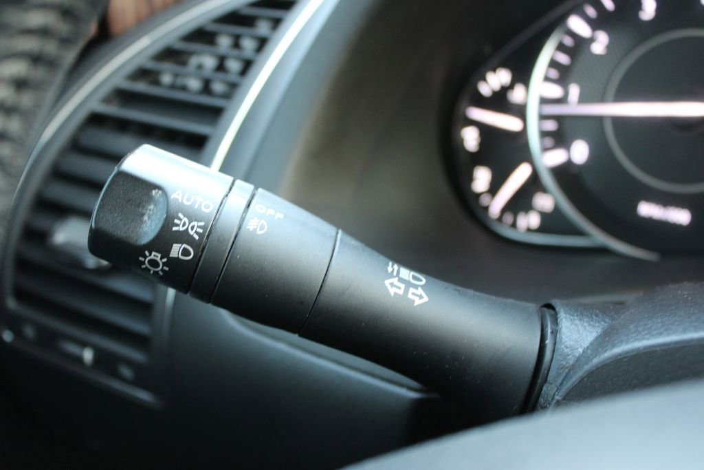 Used 2019 Nissan Armada SL w/ Premium Package image 38