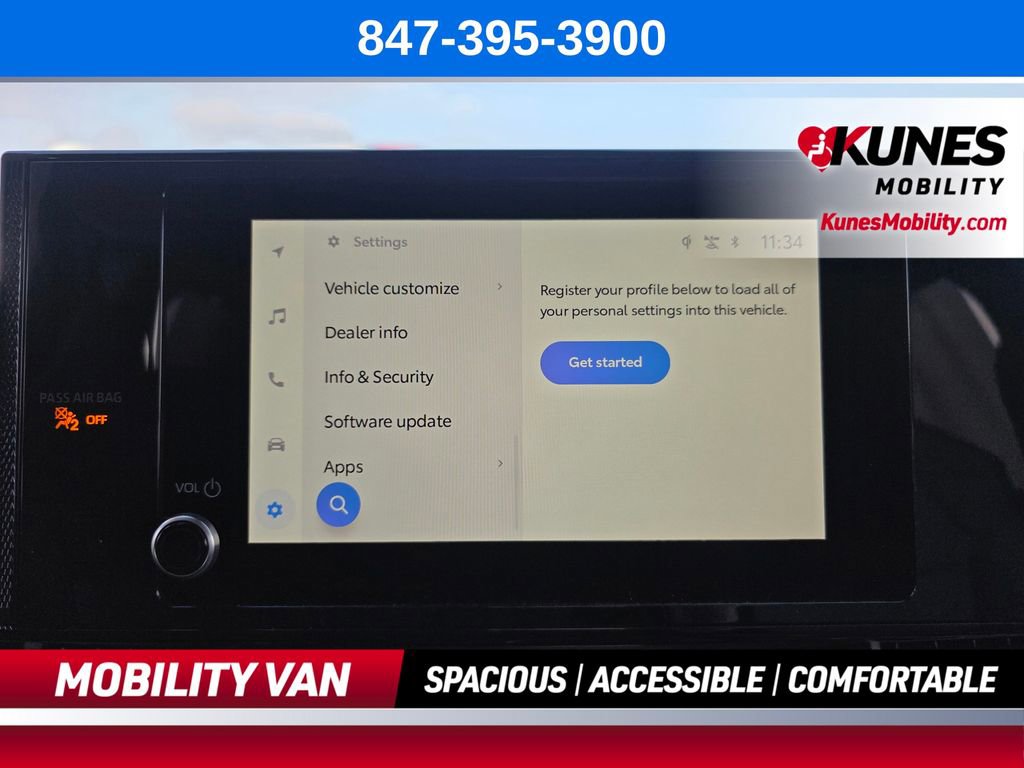 Used 2026 Toyota Sienna LE FWD image 56