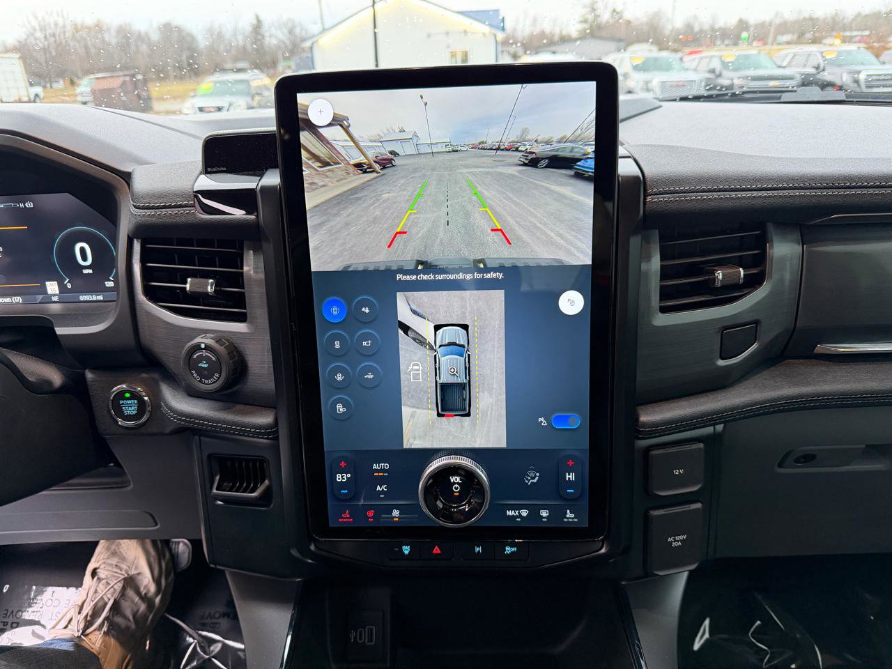 Used 2025 Ford F150 Lightning Flash image 28