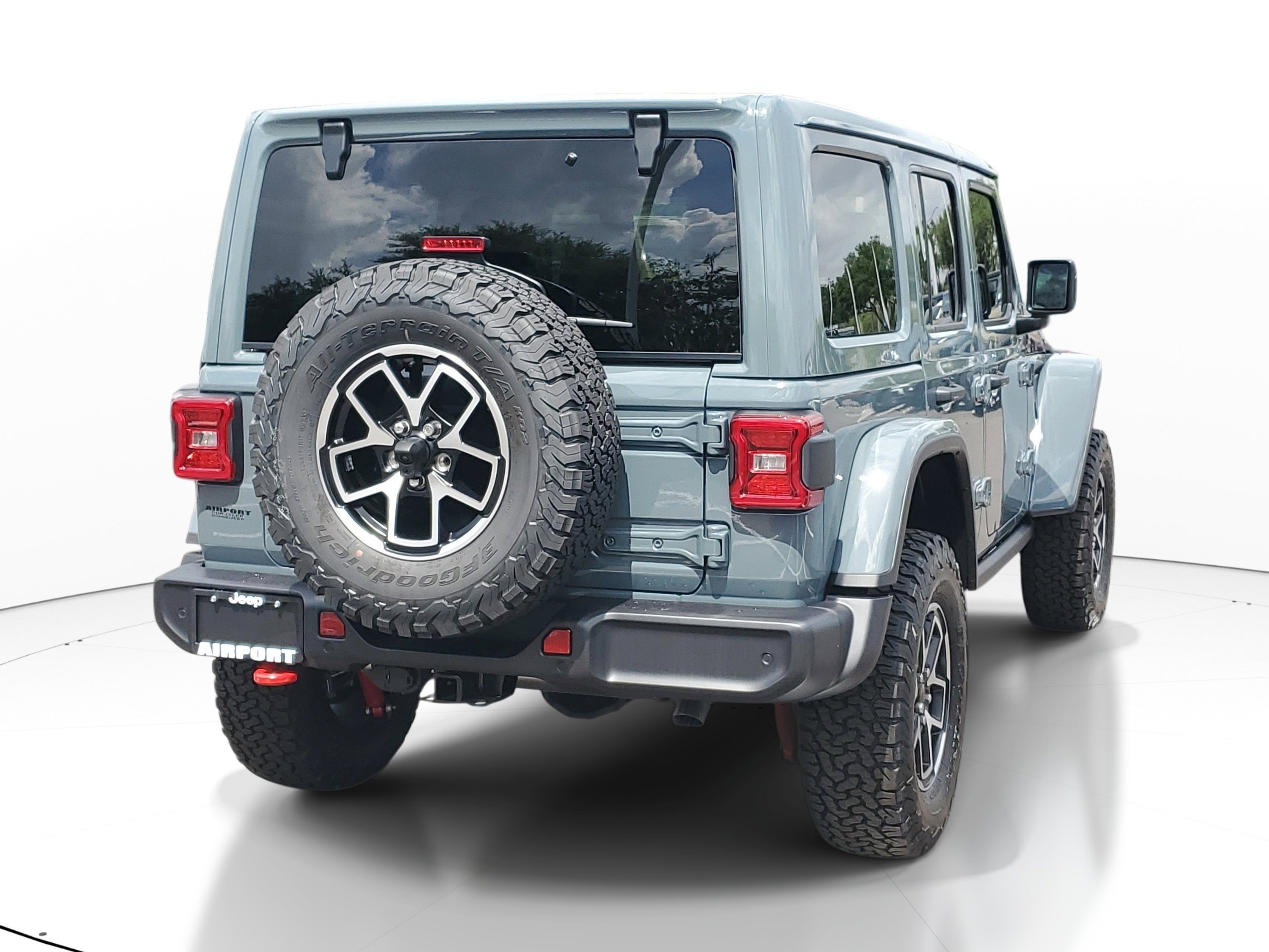 New 2026 Jeep Wrangler Unlimited Rubicon AWD/4WD image 4