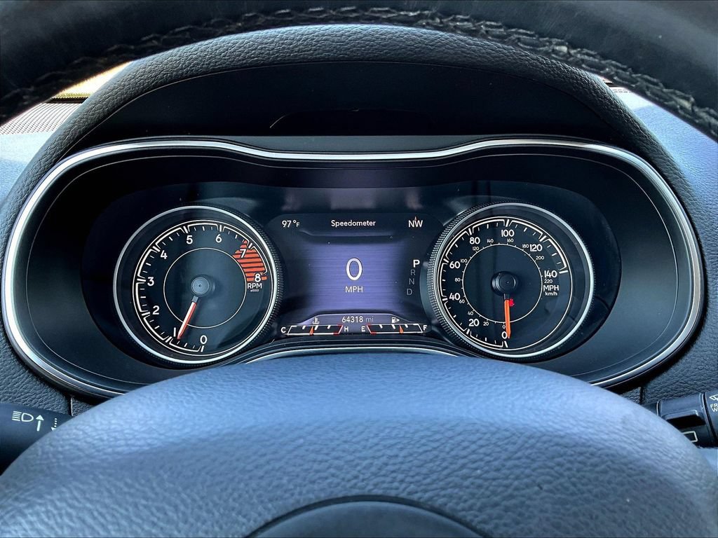Used 2019 Jeep Cherokee Limited AWD/4WD image 17