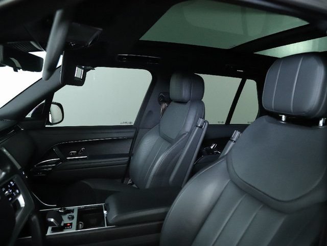 Certified 2023 Land Rover Range Rover SE AWD/4WD image 18