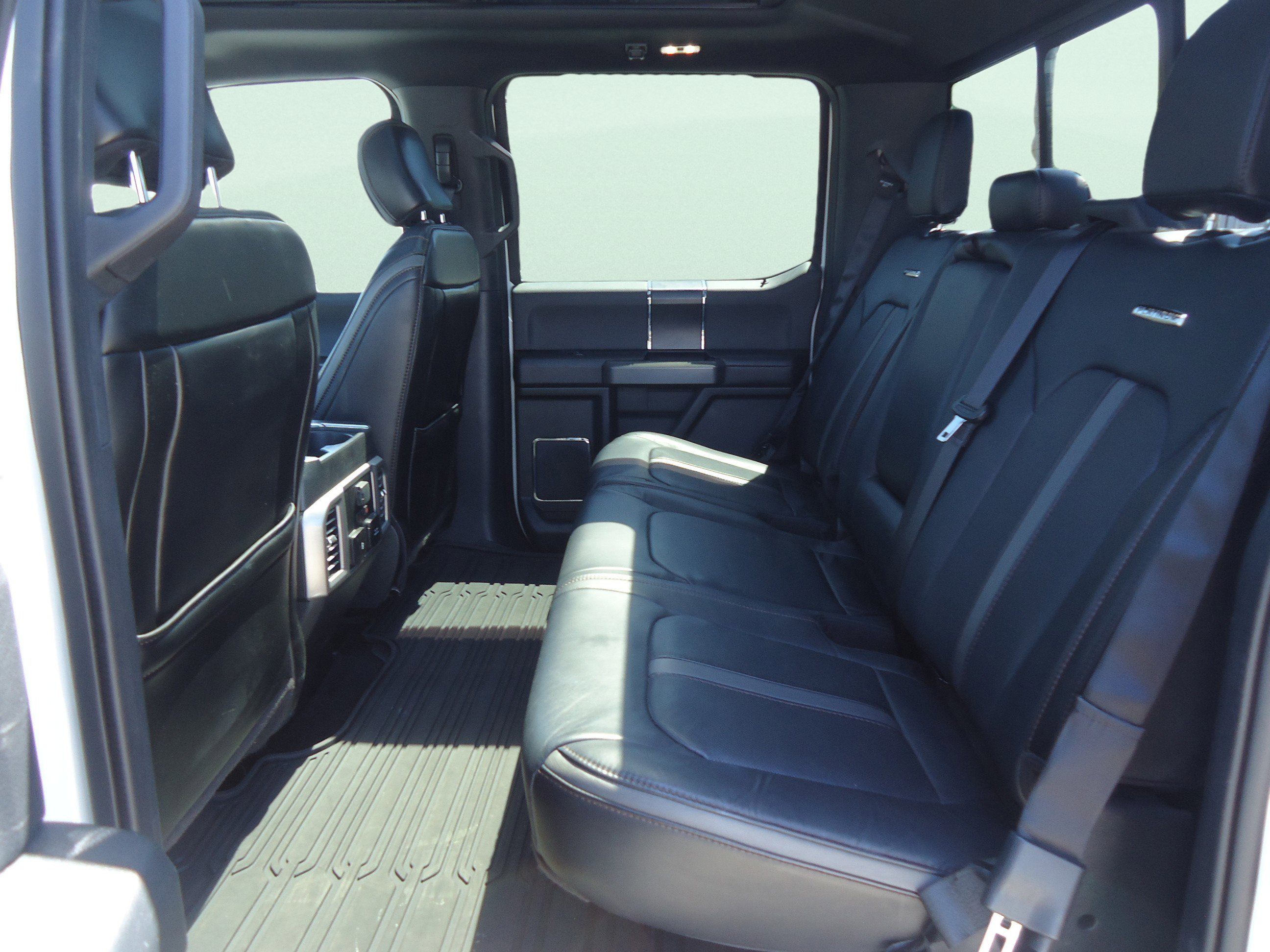 Used 2020 Ford F150 Platinum w/ Equipment Group 701A Luxury AWD/4WD image 34