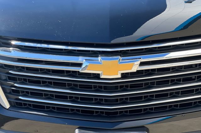 Used 2023 Chevrolet Traverse LT image 38