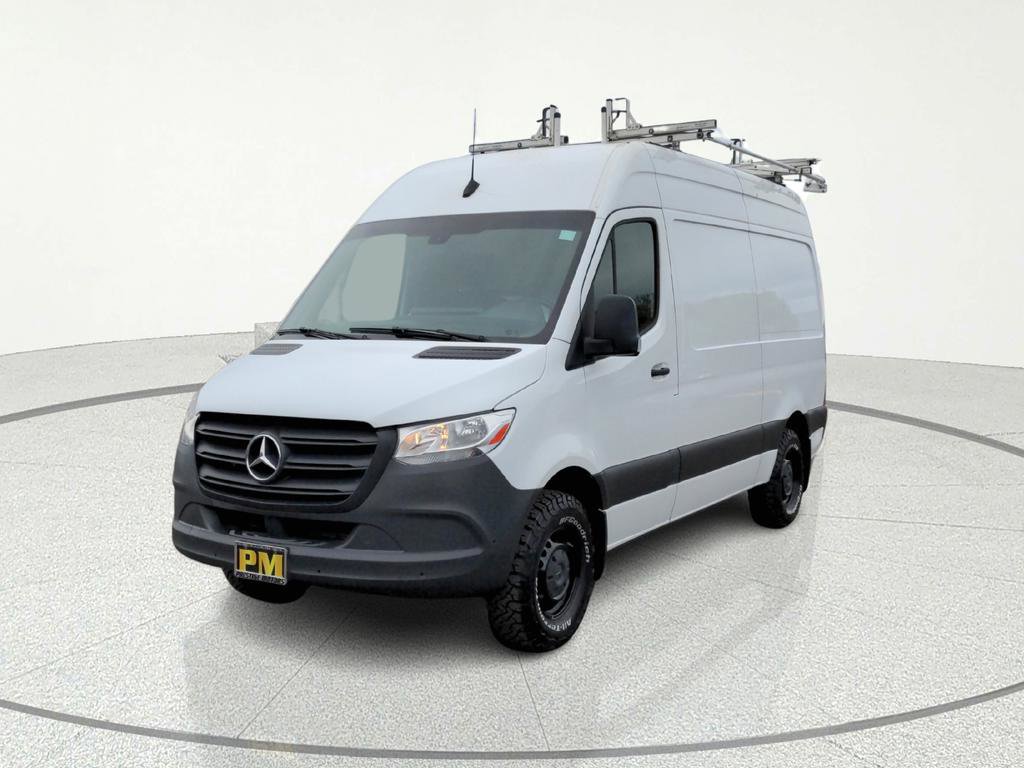 Used 2022 Mercedes-Benz Sprinter 2500 w/ Parking Package image 12