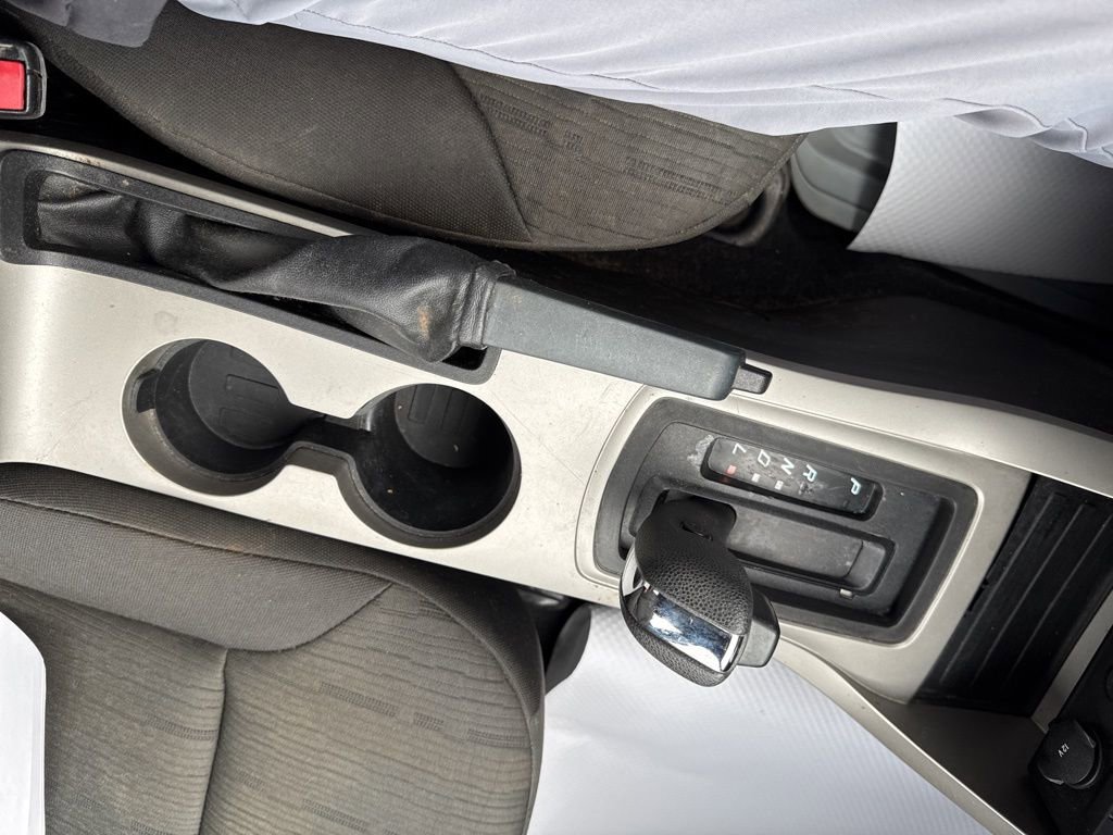 Used 2010 Ford Focus SE image 16