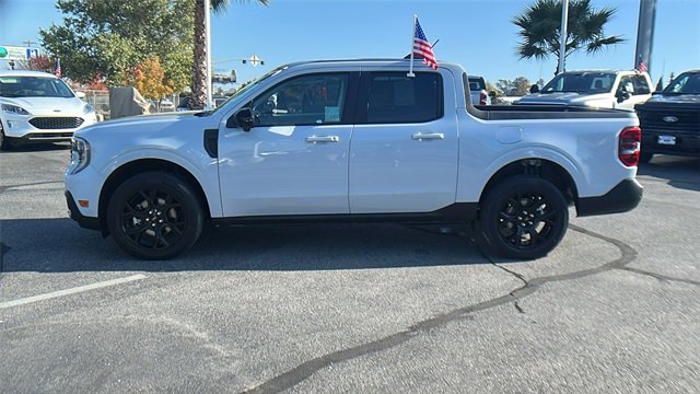 New 2025 Ford Maverick Lariat w/ Black Appearance Package image 6