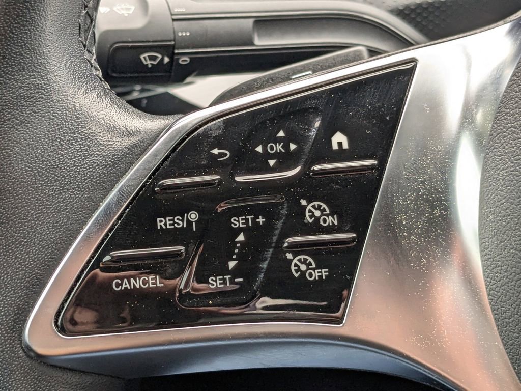 Used 2024 Mercedes-Benz CLA 250 4MATIC image 23