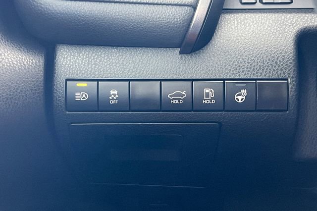 Used 2024 Toyota Camry SE w/ Cold Weather Package image 33