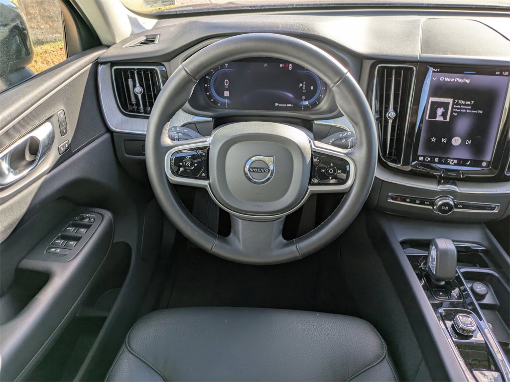 Certified 2025 Volvo XC60 B5 Plus image 16