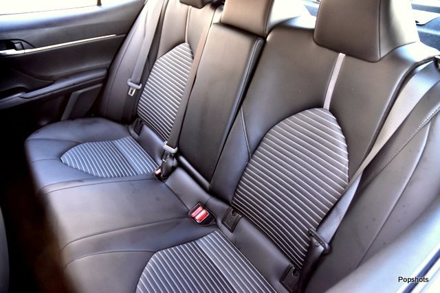 Used 2024 Toyota Camry SE image 10