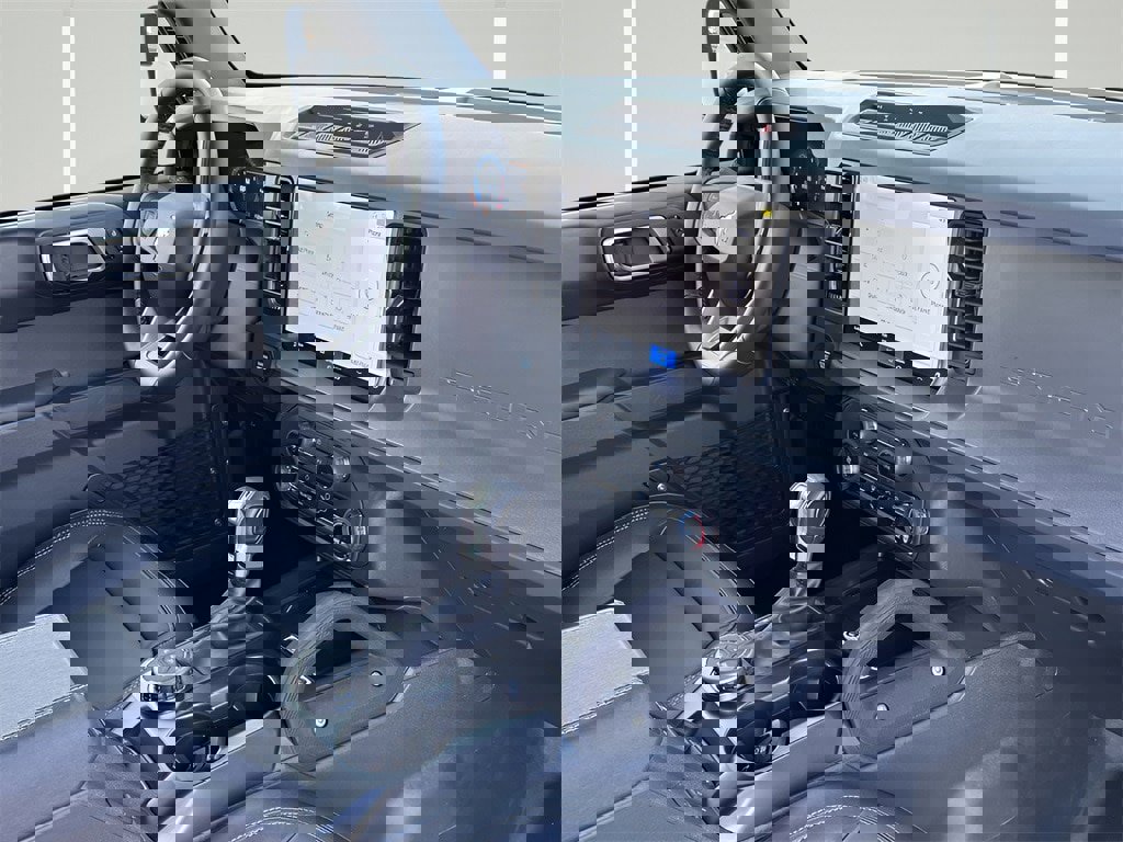 New 2025 Ford Bronco Badlands image 6