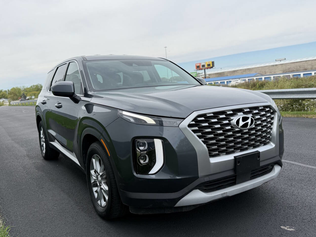 Used 2021 Hyundai Palisade SE image 7
